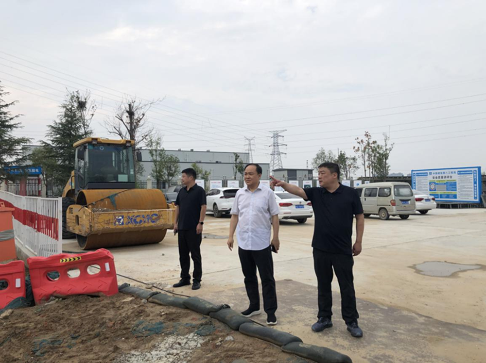 凯发官方网站-凯发kaifa（中国）,党委委员、副总经理张岩到侯寨新镇区安置区调研项目建设工作